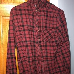 PACSUN LA HEARTS red and black flannel